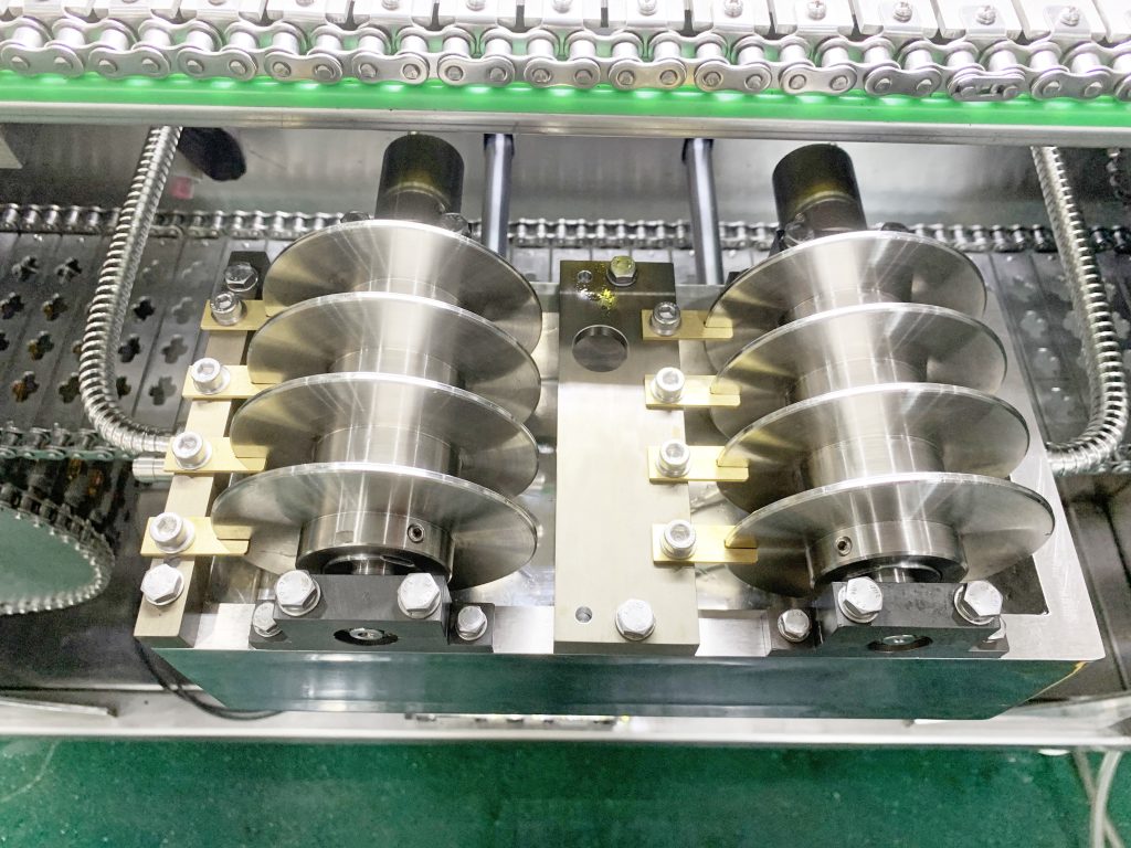 Automatic Capsule Liquid Filling Machine With Capsule Banding — image 6